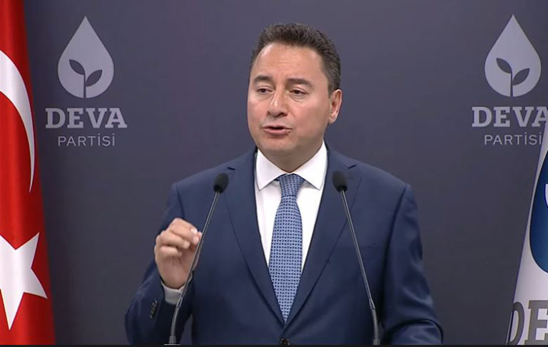 Ali Babacan, ‘KHK’lılar’ sorusuna böyle cevap verdi: 15 Temmuz sonrasında Erdoğan iki talimat verdi