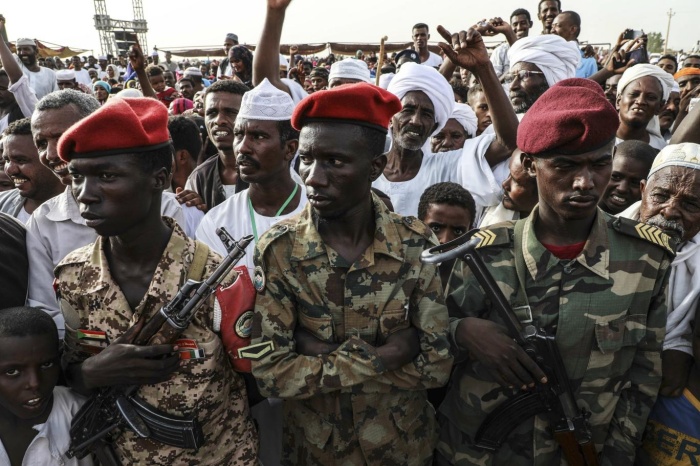 Sudan ordusu, protestolar öncesi ülkedeki interneti kesti