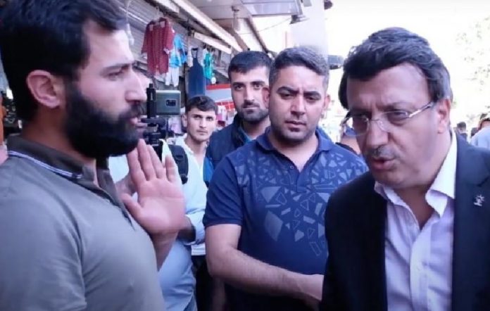 van_akp_Kayhan Türkmenoğlu