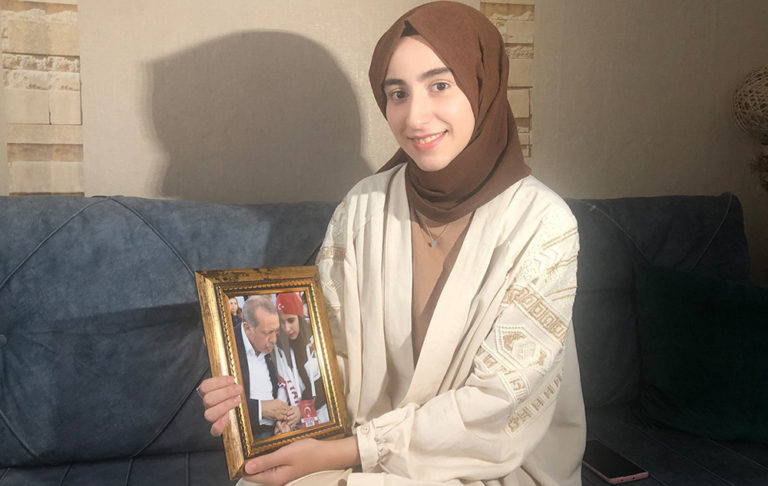 15 Temmuz gazisinin sözleri alay konusu oldu: G3 mermisi sırtımda 15 cm’lik delik açtı!