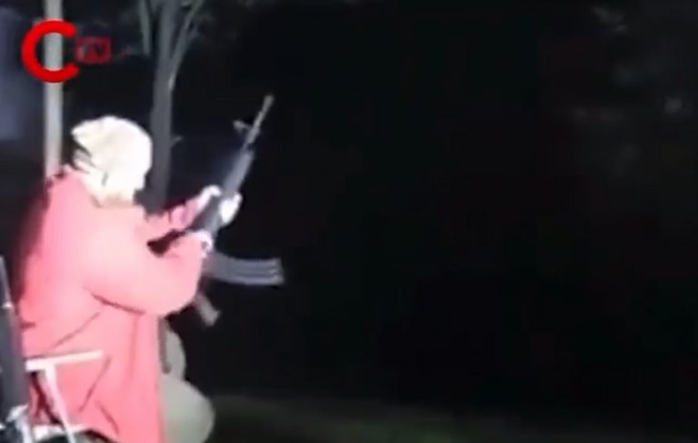 Rizeliler Derneği Başkanı Ahmet Sivri’den yarı otomatik silahlarla atış talimi