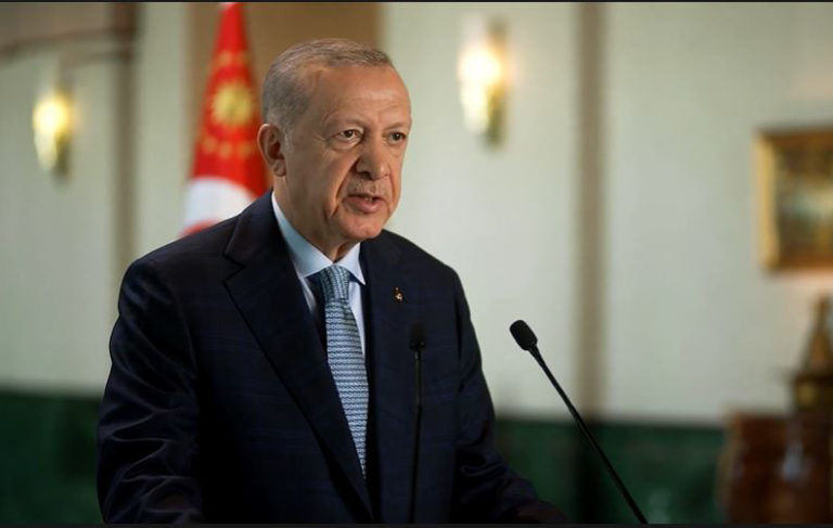 Erdoğan: Bundan sonra yukarı çıkma yok, faiz daha aşağıya inecek