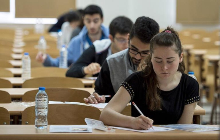 Gençler üniversiteden umudunu kesti; yüz binlerce kişi YKS’ye başvurmadı