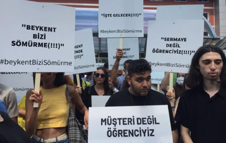 Beykent Üniversitesi ekonomik krizin faturasını öğrencilere kesti