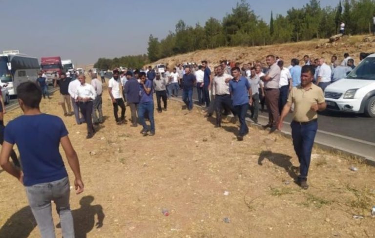 Besiciler, Et ve Süt Kurumu’nun indirimini protesto etti