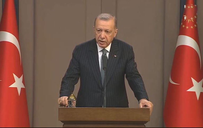 Erdoğan: Şahsımın uyarıları sonrası Yunanistan, kendilerine çeki düzen verme yoluna girdi