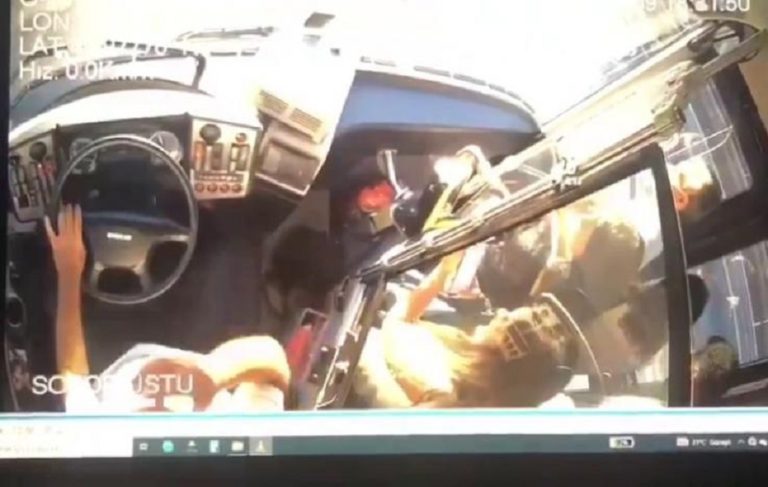 Kazadan saniyeler önce metrobüs şoförü ‘kötüyüm, ambulans çağırın bana’ demiş!