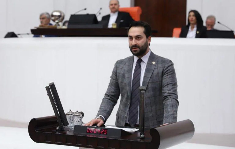 Mücahit Arınç: Sedat Peker’in iddiaları acilen soruşturulmalı