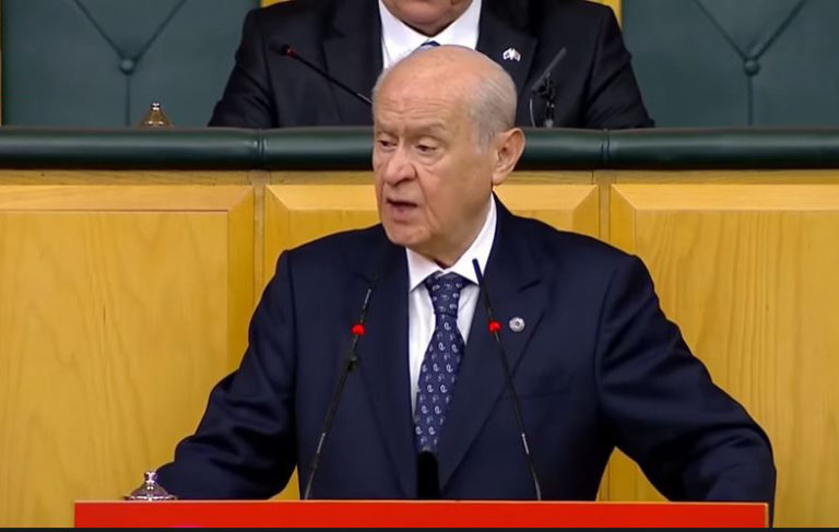 Devlet Bahçeli, AKP’li Mahir Ünal’a tepki gösterdi: Talihsiz bir yanlışın pençesinde
