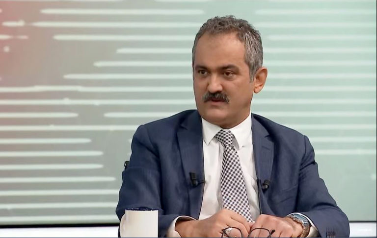 Mahmut Özer: LGS deprem bölgesindeki iller dahil ülke genelinde yapılacak