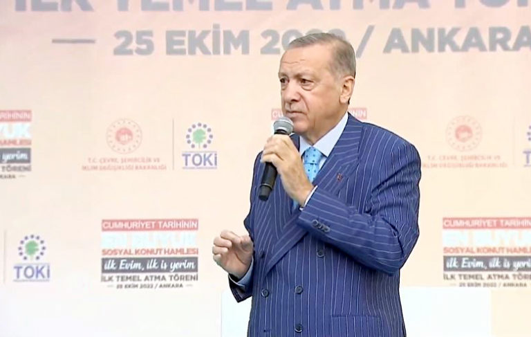 Erdoğan, yüksek kiraların faturasını ev sahiplerine kesti: Kiracılarına zulmettiler!