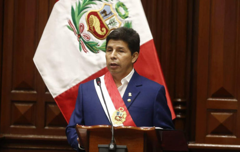 Peru Cumhurbaşkanı Pedro Castillo’nun ülke dışına çıkmasına izin verilmedi