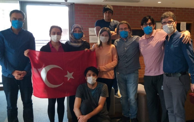 İddia: Ercüment Ovalı, ‘Covid 19’ aşısı geliştirmekten vazgeçmiş