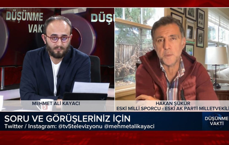 TV5’te Hakan Şükür’ü canlı yayına çıkaran sunucunun kovulduğu iddia edildi