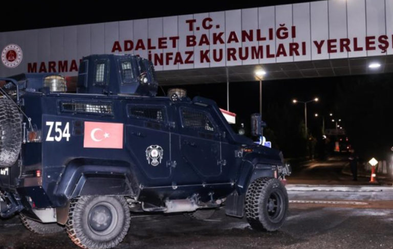 Taksim saldırısında 17 kişi hakkında tutuklama kararı