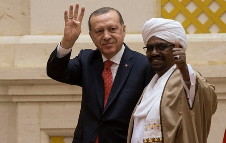 Sudan’da devrik lider Ömer el-Beşir’in eşinin mal varlığına el konuldu