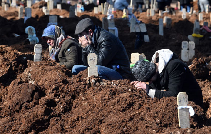 adıyaman-deprem-mezarlık-2