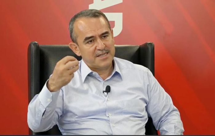 Dönemin Adalet Bakanı Ergin, Demirtaş’ı doğruladı: Öcalan’la görüşmeler yapılmıştır