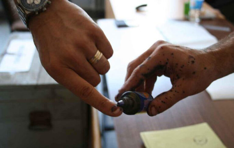 YSK’dan ‘parmak boyası’ kararı: Cumhurbaşkanlığı seçimlerinde kullanılmayacak