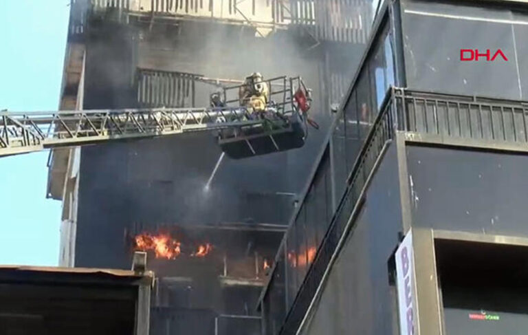 Pendik’te 7 katlı otelde yangın: 2 ölü, 2 yaralı