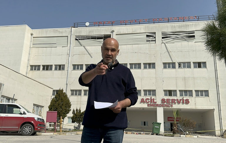 Turhan Çömez, ürperten iddiasını yargıya taşıyor: Yoğun bakımdaki 150 hasta nerede?