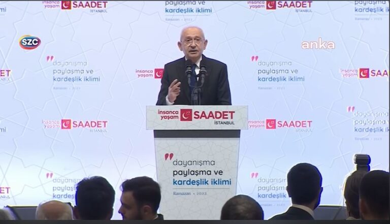 Kılıçdaroğlu: Fotoğraf çektirmek isteyenler oldu, seccadeyi görmedim; samimi olarak üzgünüm