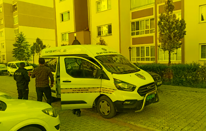 Konya’da korkunç olay; emekli polis, eşi ile 2 çocuğunu vurdu
