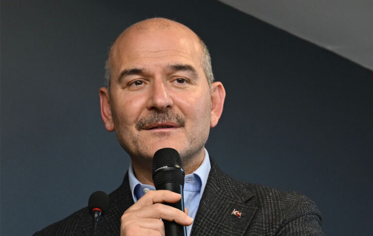 Soylu’dan seçim gecesi ilçe seçim kurulundaki hâkime gözdağı: ‘Beni gördüğünüzde niye ayağa kalkmadınız?’