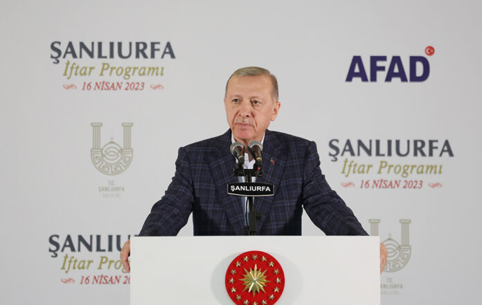 tayyip-erdogan-16042023-1