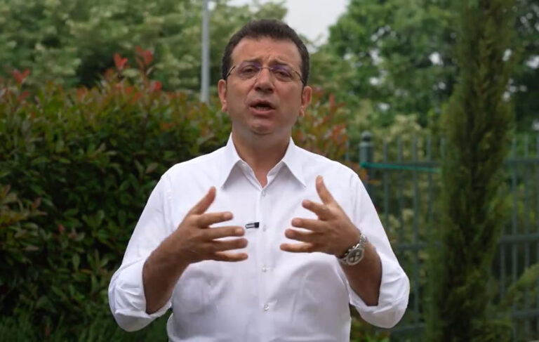 Ekrem İmamoğlu: Toplum, CHP’de lider ve yönetiminin değişmesini bekliyor