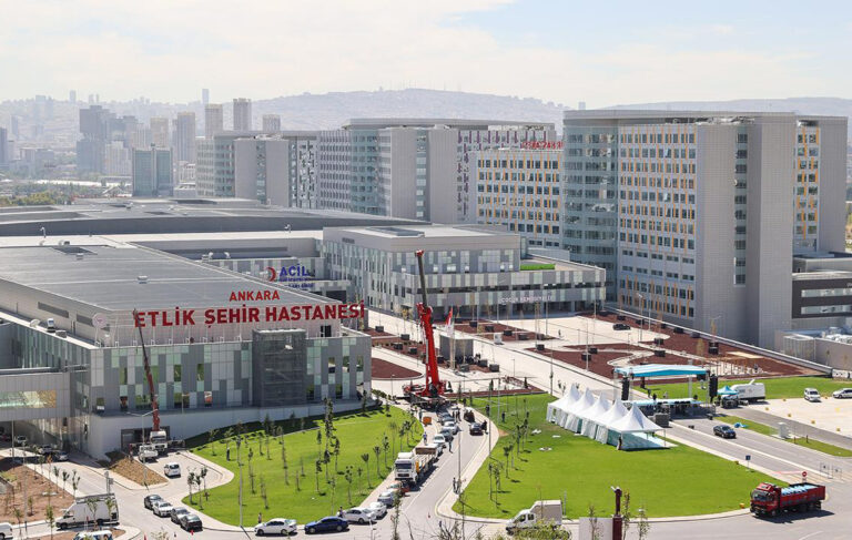 Şehir hastaneleri için 5 ayda 22,5 milyar lira kira ödendi