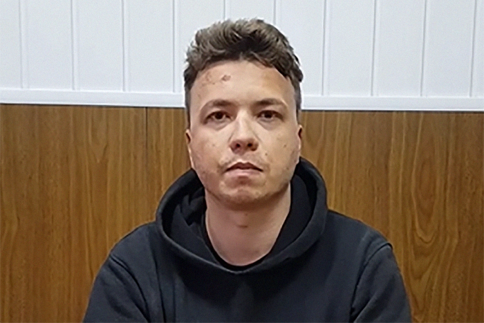Dünya Basın Özgürlüğü gününde Belaruslu gazeteci Raman Pratasevich’e 8 yıl hapis