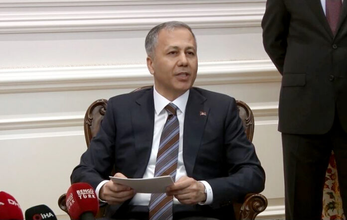 ali-yerlikaya-0406-1