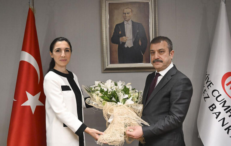 Merkez Bankası’nda devir teslim; Gaye Erkan, görevi devraldı