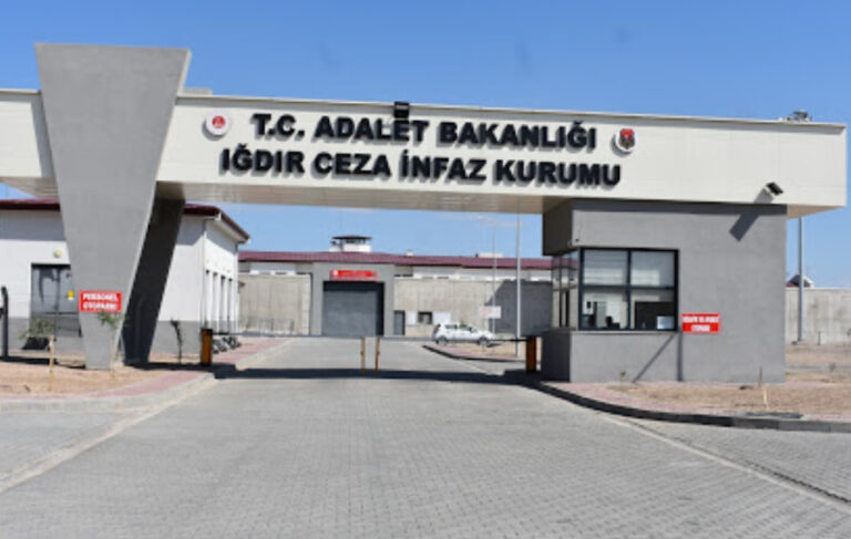 Iğdır S Tipi Cezaevi’nde işkence iddiası: Gardiyanlar kameraları kapatıp tutukluları darp ediyor