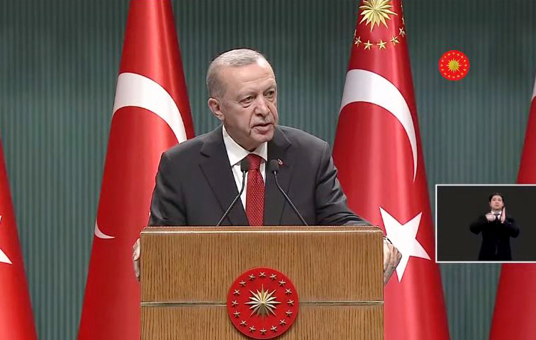 Yeni kabinenin ilk toplantısında karar çıktı; kurban bayramı tatili uzatıldı