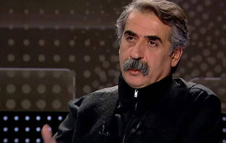 Babacan’ı eleştiren Ahmet Faruk Ünsal DEVA Partisi’nden istifa etti