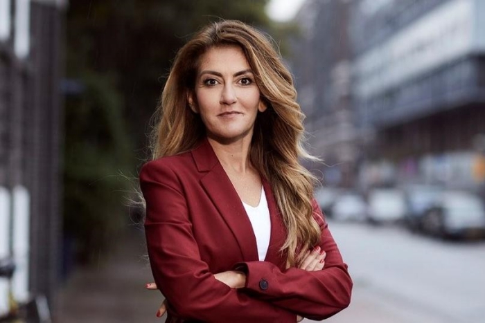 Hollanda Liberal Parti’nin yeni lideri Dilan Yeşilgöz, başbakanlığa yürüyor