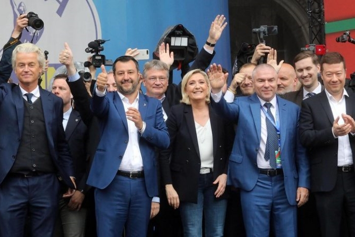 Avrupa’da demokrasi tehlikede mi?