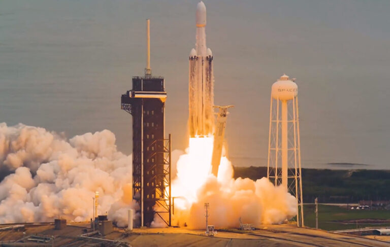 NASA’nın 10 bin katrilyon dolarlık projesi için yolculuk başladı!