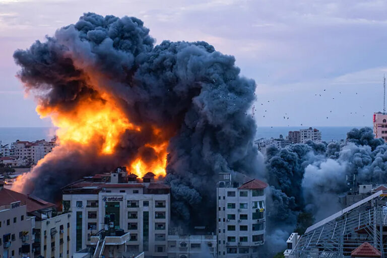 Gazze’de can kaybı 33 bin 175’e yükseldi
