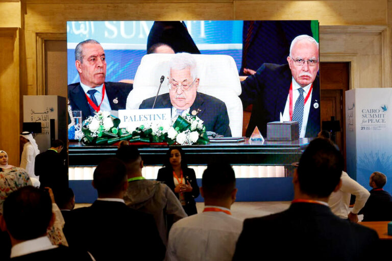 Kahire Barış Zirvesi başladı | Mahmud Abbas: Gitmeyeceğiz, topraklarımızda kalacağız