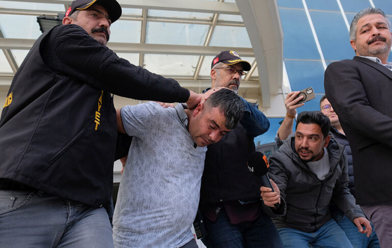 Konya’da 4 aydır kayıp olan kadını, eşi boğarak öldürüp uçurumdan aşağıya atmış