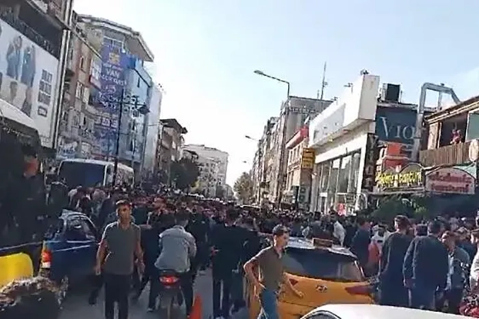 Van’da iki uzman çavuş, kadınları taciz ettikleri gerekçesiyle darp edildi