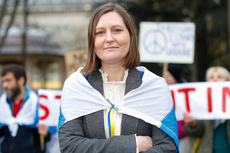 Kremlin’e boyun eğmeyen bağımsız Rus gazeteciler: Asla geri adım atmayacağız!