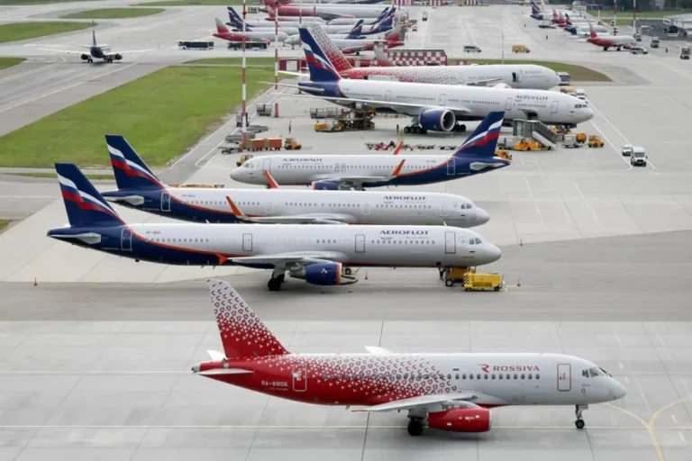 Yaptırımların etkisiyle Rusya, 76 yolcu uçağını kaybetti