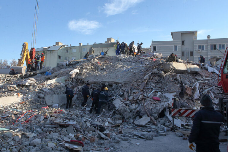 İzzet Özgenç’in dosyaya konamayan ‘İsias Otel’ mütalaası: “Belediye ve bakanlık da sorumludur”
