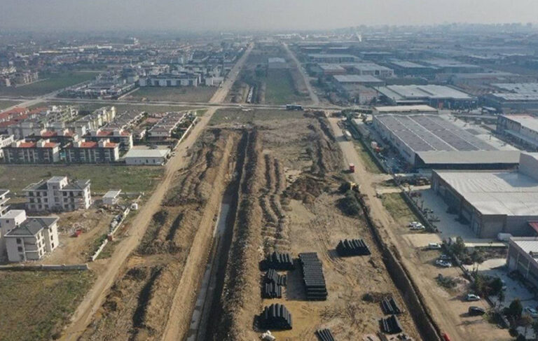 OSB sınırlarını genişletmek için vatandaşın tapulu arazisine çöktüler