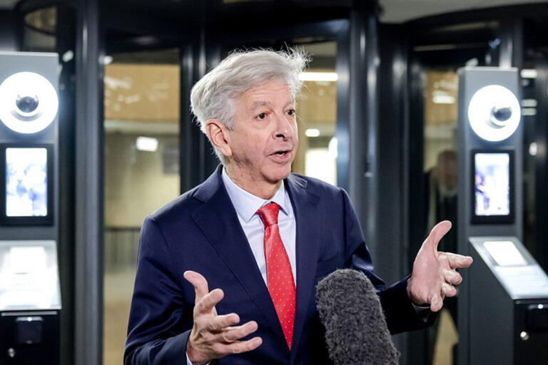 HOLLANDA | Arabulucu Ronald Plasterk: Koalisyon hükümeti şu anda olası görünmüyor