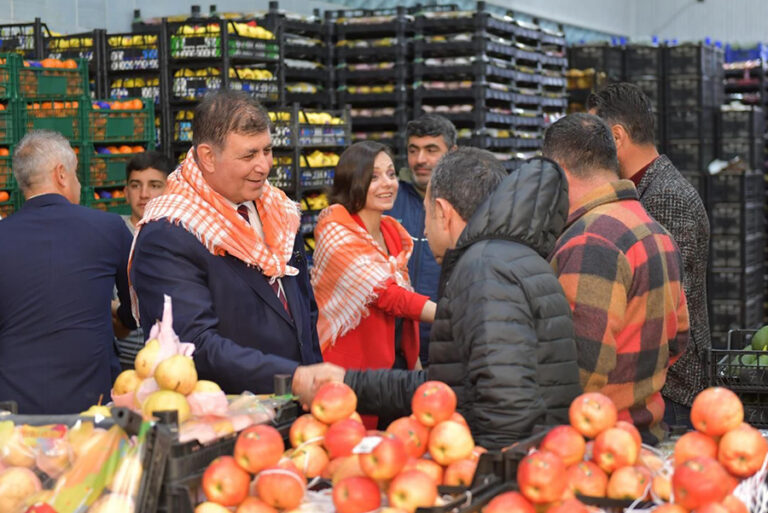 Cemil Tugay, CHP’nin İzmir anketini açıkladı: 8-9 puan öndeyiz